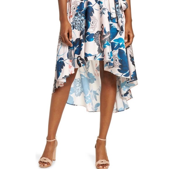 Eliza J, flutter high low faux wrap dress, size 8 - Picture 3 of 9